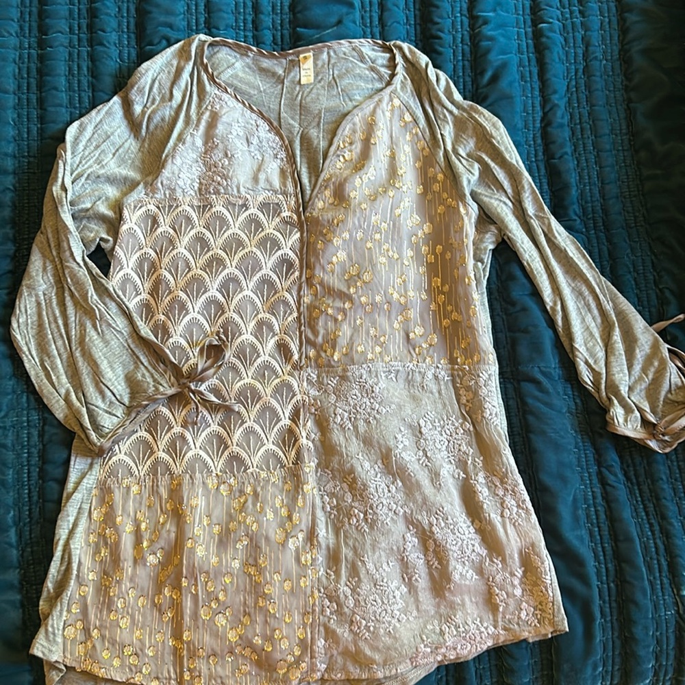 Tiny Blouse - image 1